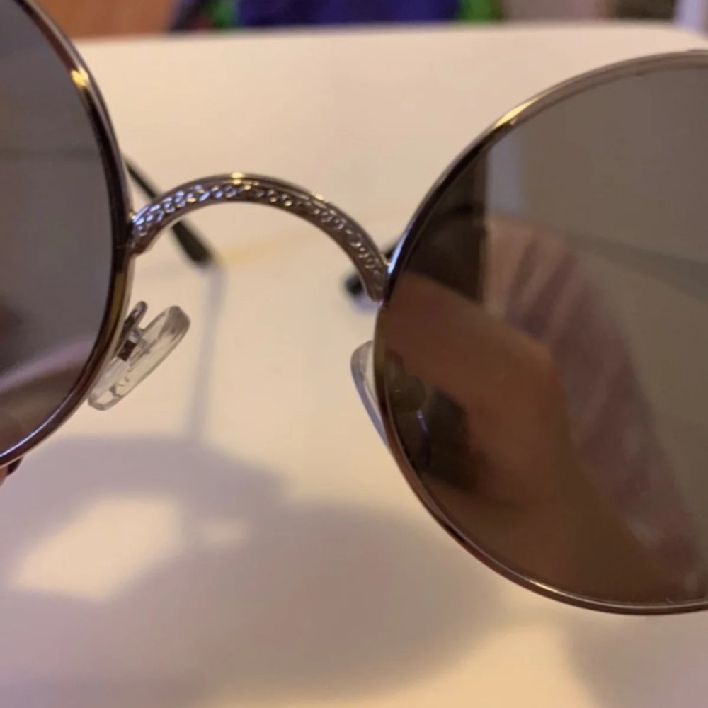 CIRCLE RIM SUNGLASSES WITH ENGRAVINGS - Picture 3 of 7